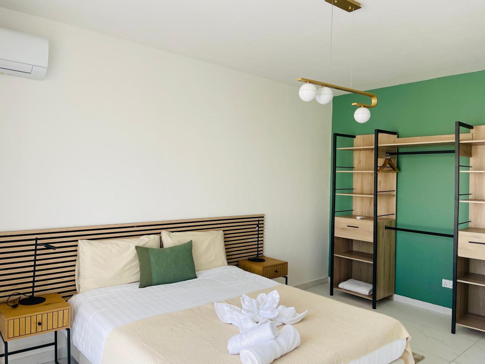 Blu Mar Sea View Apartments Σεντ Πόλς Μπέι Εξωτερικό φωτογραφία