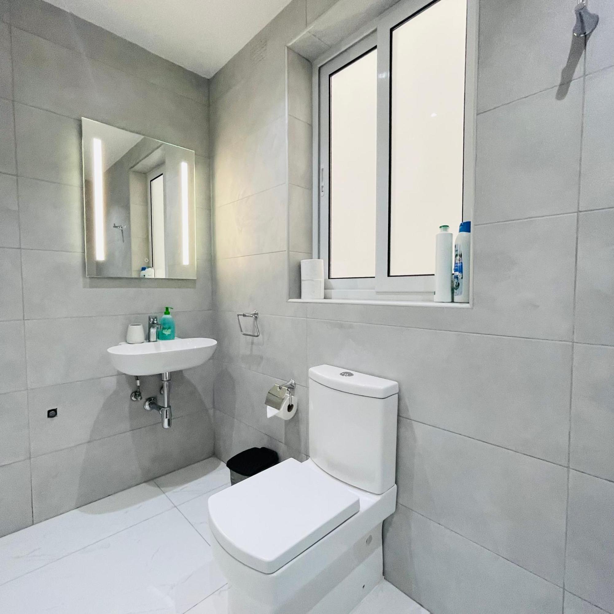 Blu Mar Sea View Apartments Σεντ Πόλς Μπέι Εξωτερικό φωτογραφία