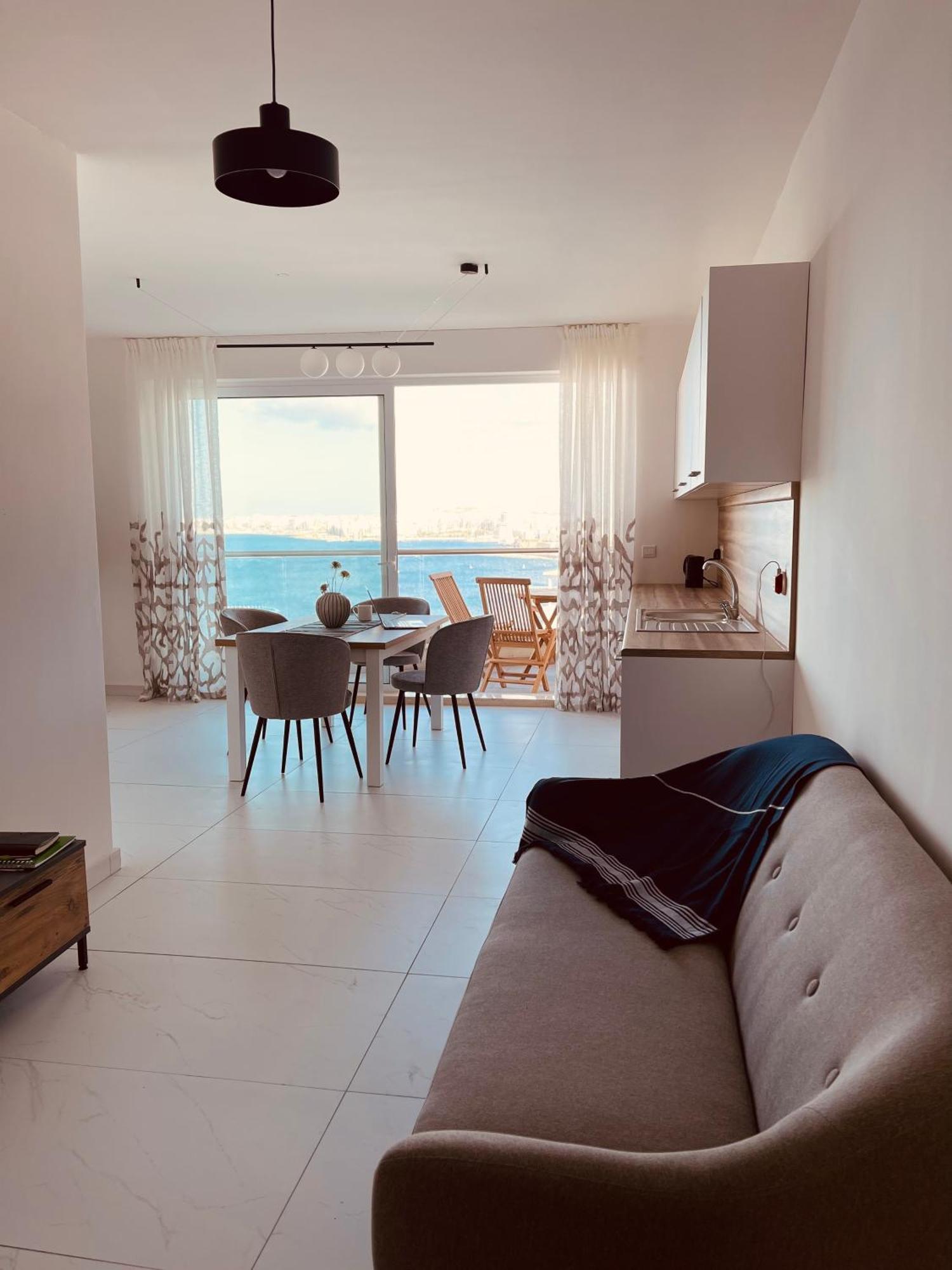 Blu Mar Sea View Apartments Σεντ Πόλς Μπέι Εξωτερικό φωτογραφία