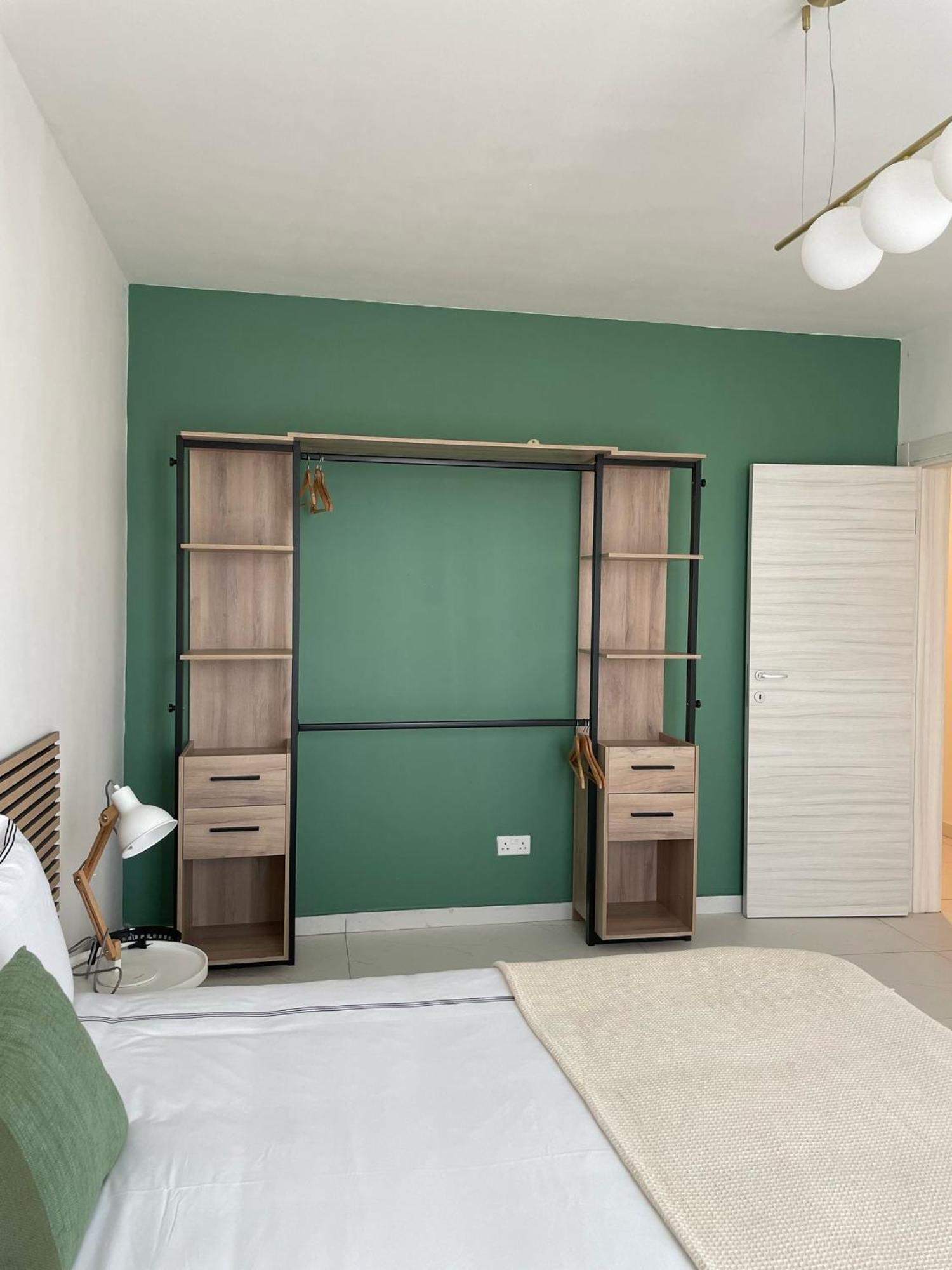 Blu Mar Sea View Apartments Σεντ Πόλς Μπέι Εξωτερικό φωτογραφία