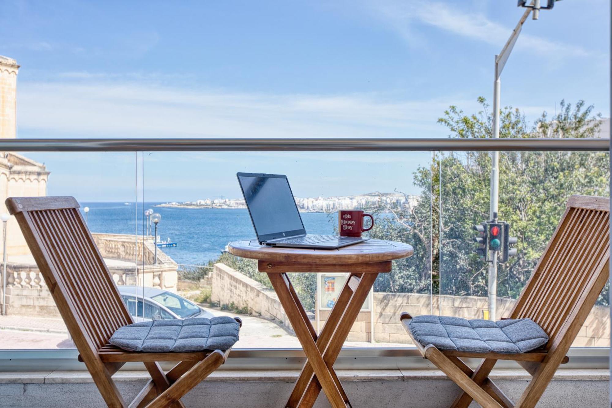 Blu Mar Sea View Apartments Σεντ Πόλς Μπέι Εξωτερικό φωτογραφία