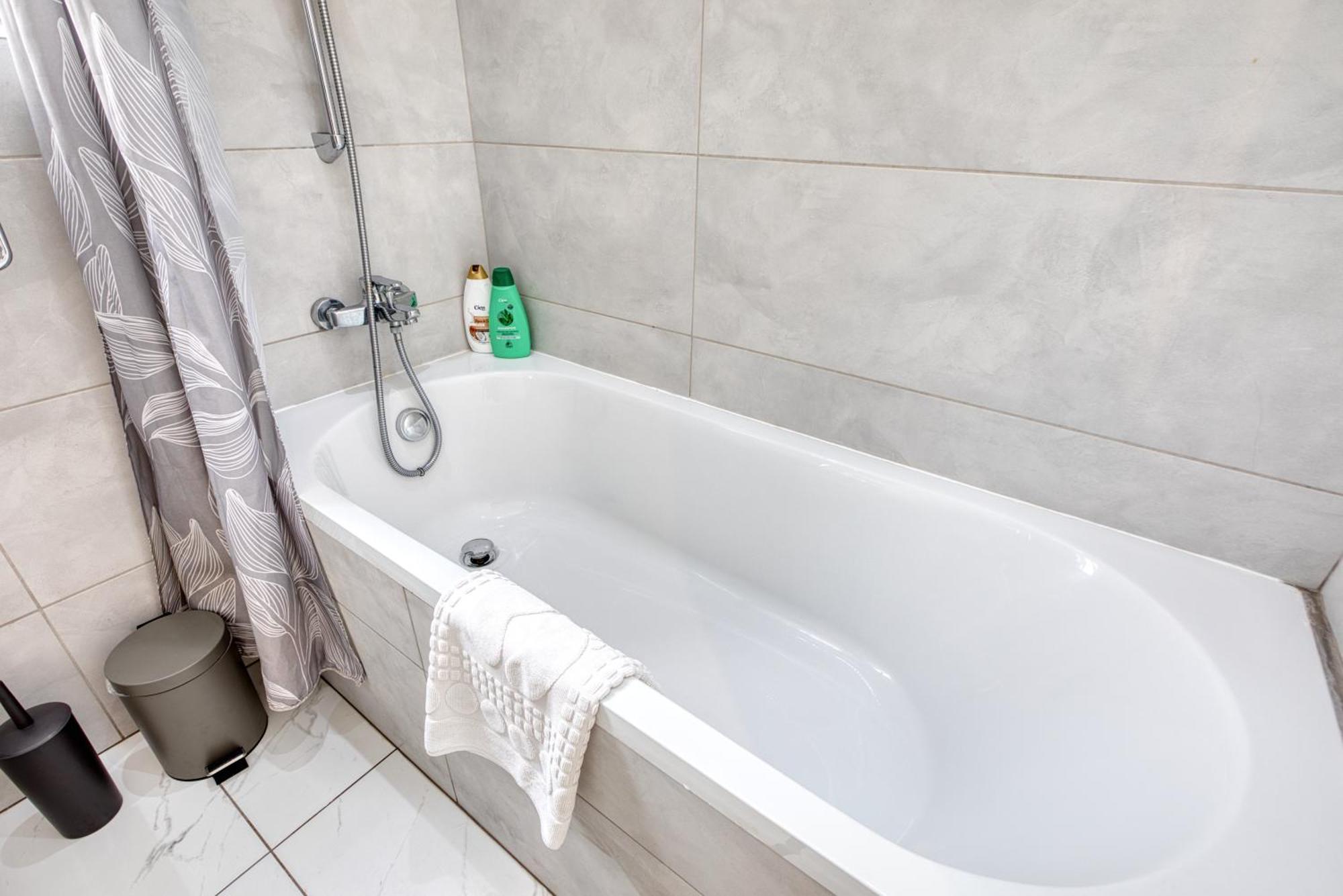 Blu Mar Sea View Apartments Σεντ Πόλς Μπέι Εξωτερικό φωτογραφία