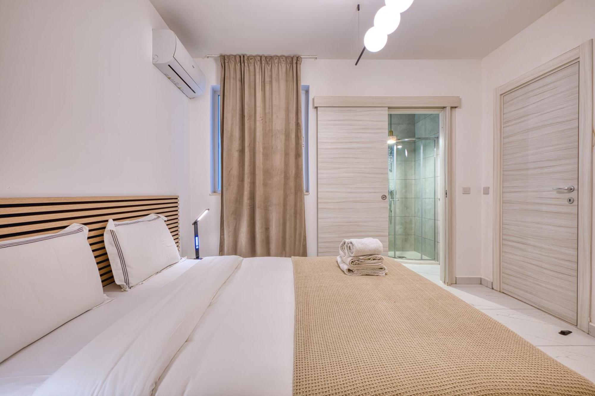 Blu Mar Sea View Apartments Σεντ Πόλς Μπέι Εξωτερικό φωτογραφία