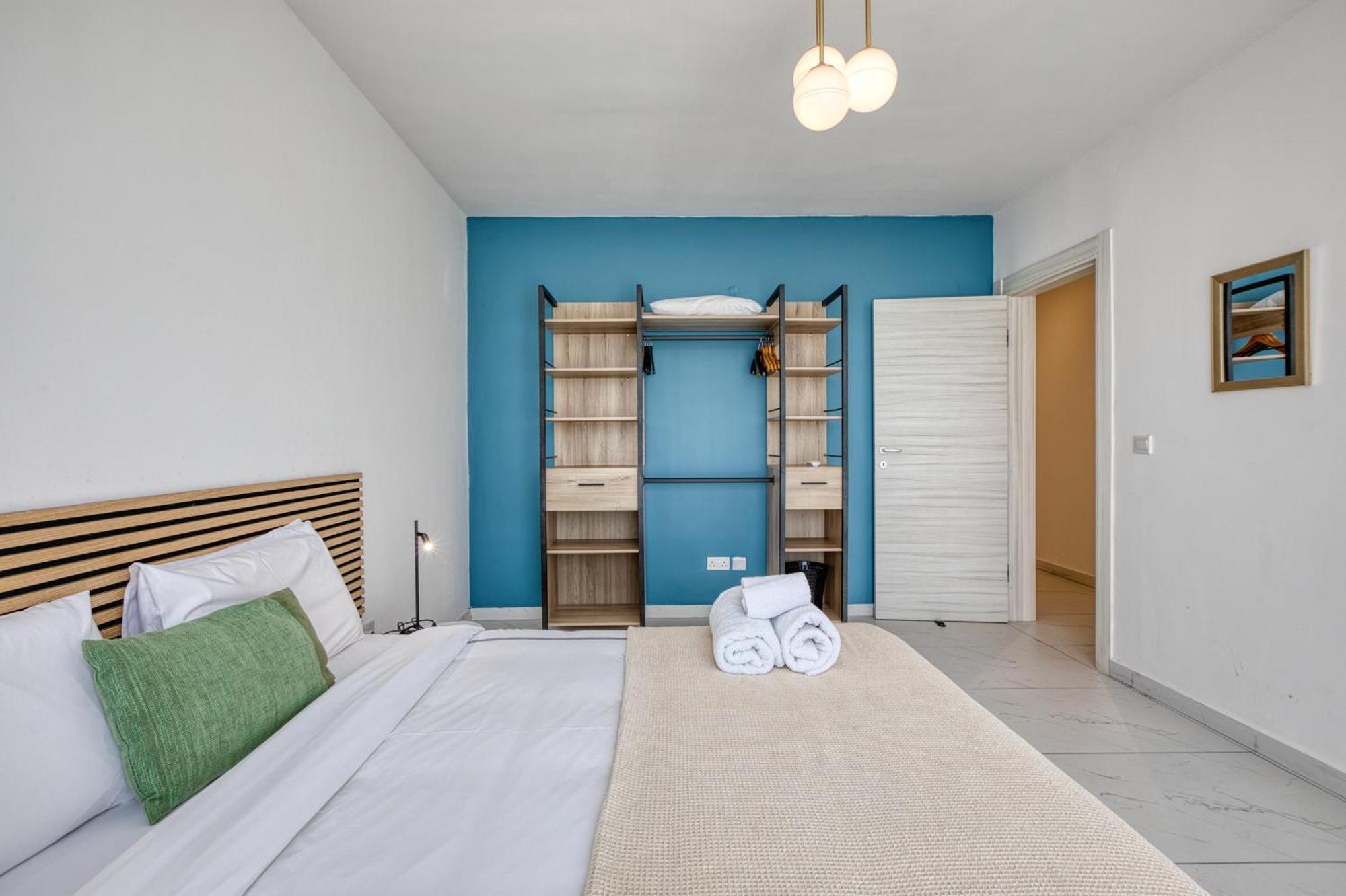 Blu Mar Sea View Apartments Σεντ Πόλς Μπέι Εξωτερικό φωτογραφία