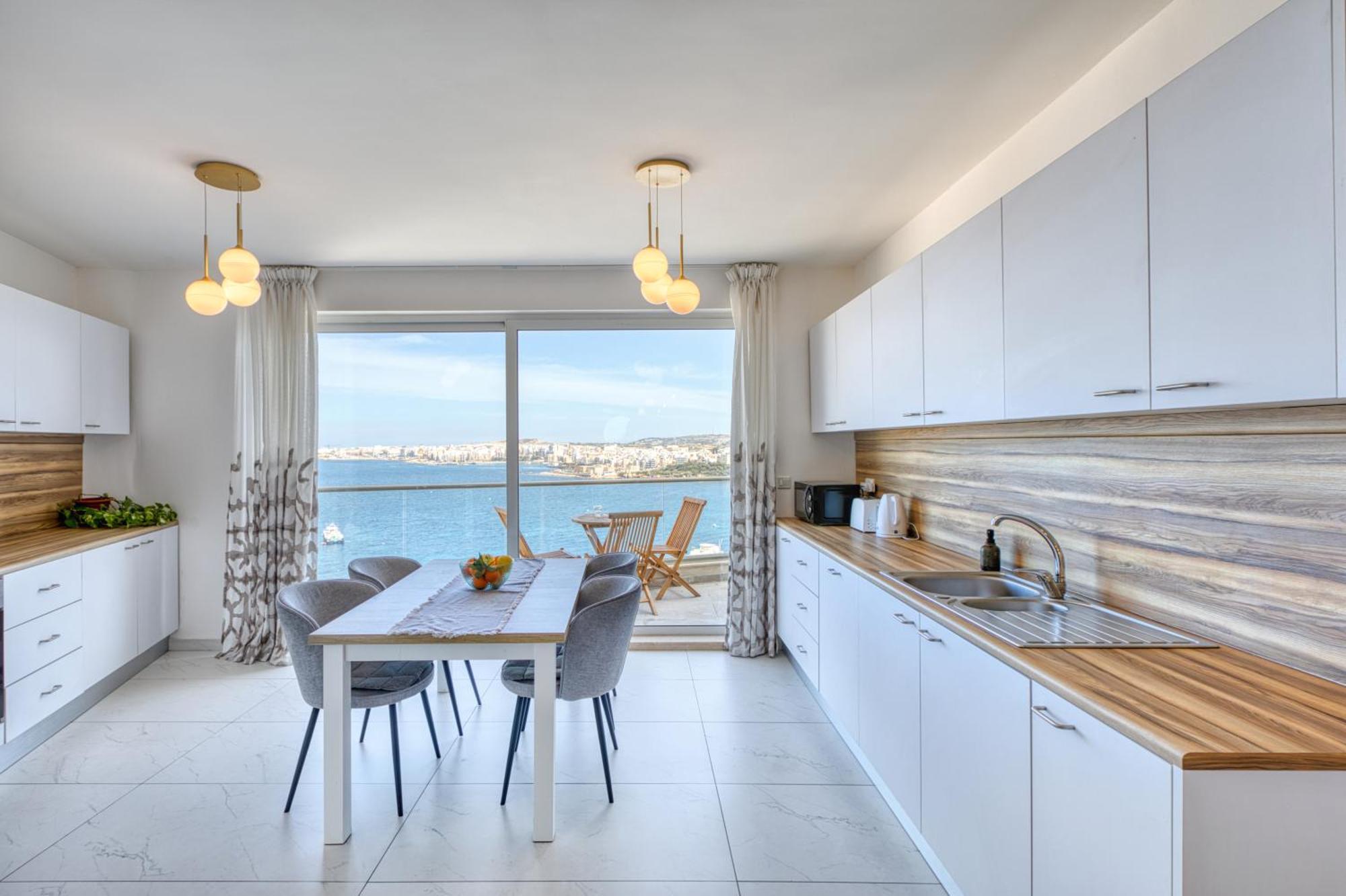 Blu Mar Sea View Apartments Σεντ Πόλς Μπέι Εξωτερικό φωτογραφία