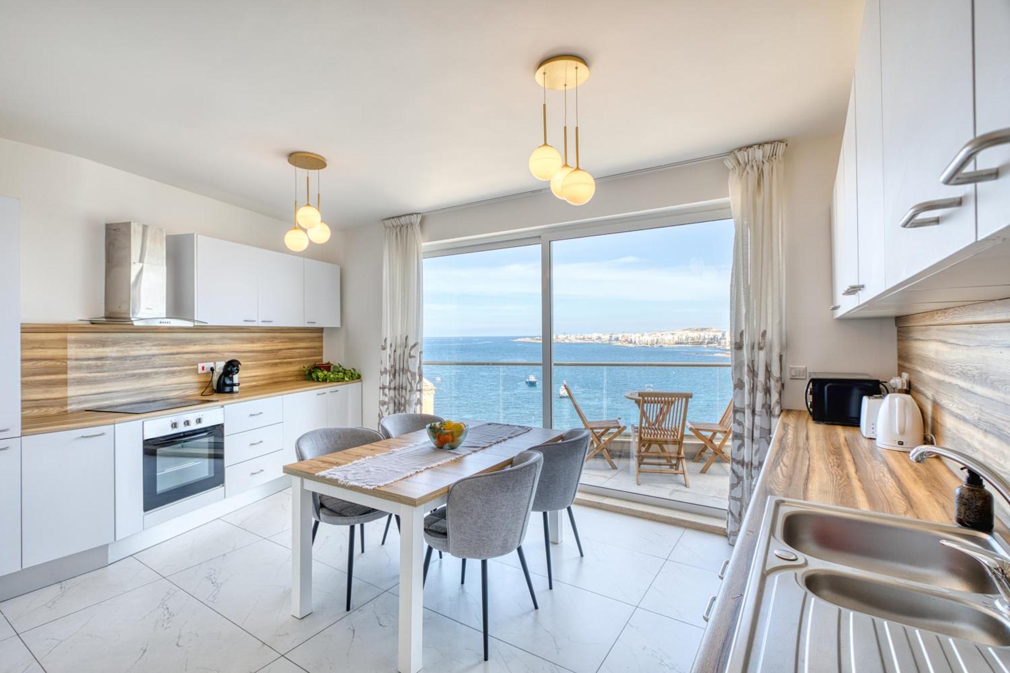 Blu Mar Sea View Apartments Σεντ Πόλς Μπέι Εξωτερικό φωτογραφία